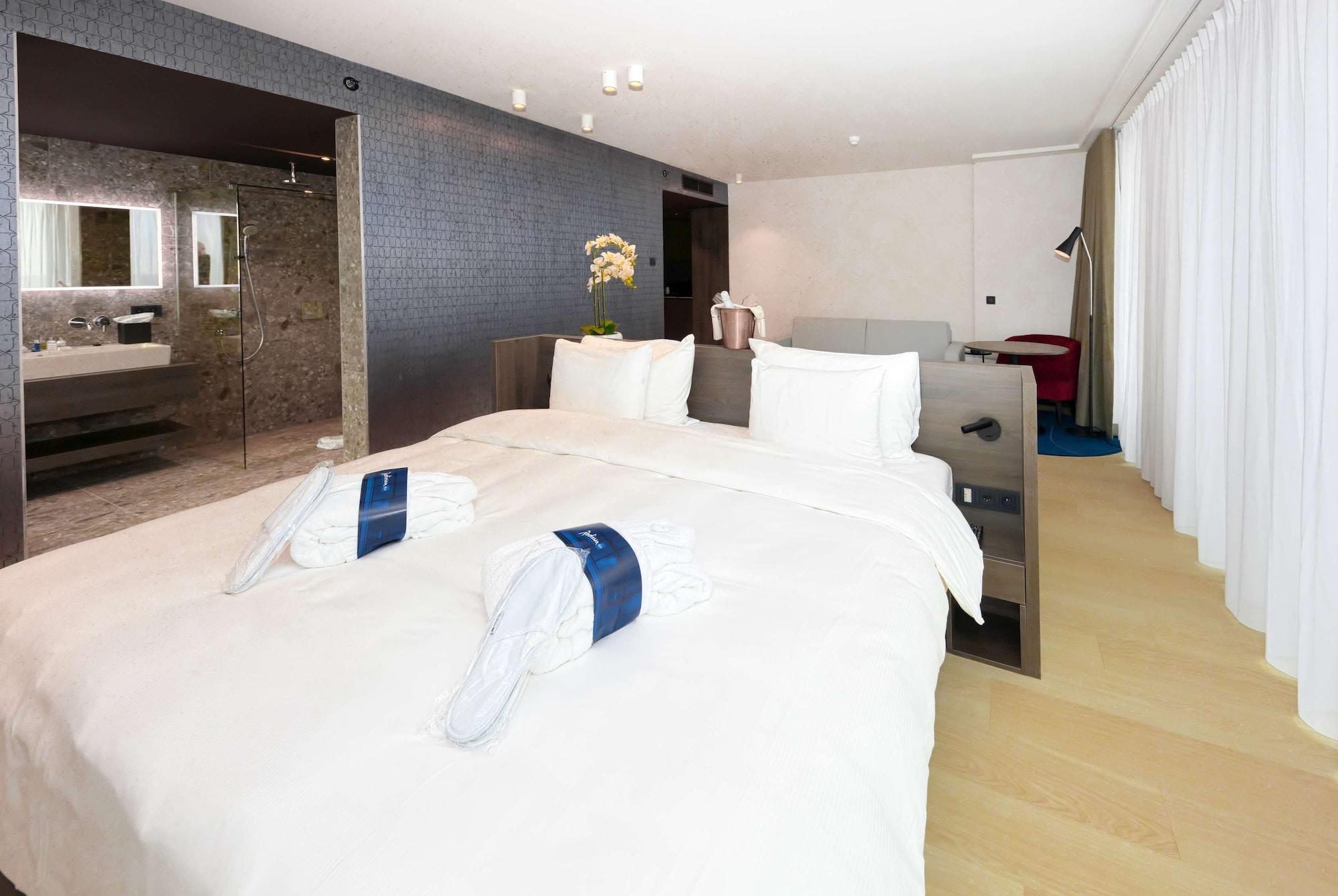 Radisson Blu Hotel, Hotel Bruges